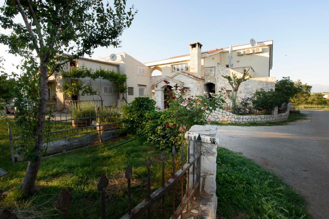 Apartments Luce Zadar Exterior foto